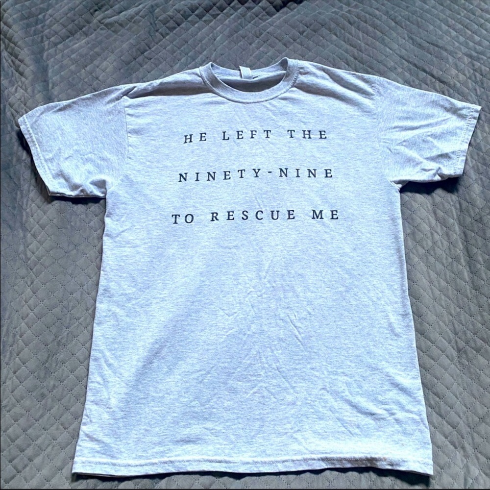 🍎 He Left the 99 to rescue me Faith Based M shirt
